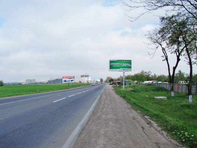 Щит 6x3,  проспект Ак.Глушко (направление в Одессу)