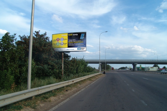 Щит 6x3,  До Клеверного моста из Киева (458+850),  напротив  ТЦ "Клеверный"