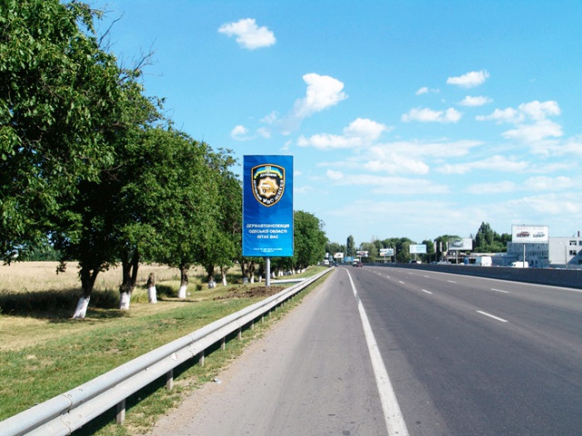 Щит 6x3,  Ленинградское шоссе из Киева (463+240) напротив "Мерседес-центра",  ВЕРТИКАЛЬНЫЙ